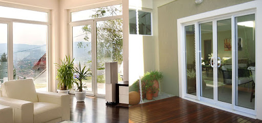 ESQUADRIA DE PVC BRANCA